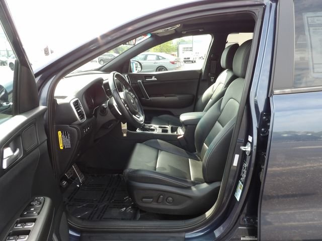 Used 2022 Pacific Blue Kia Nightfall image 14
