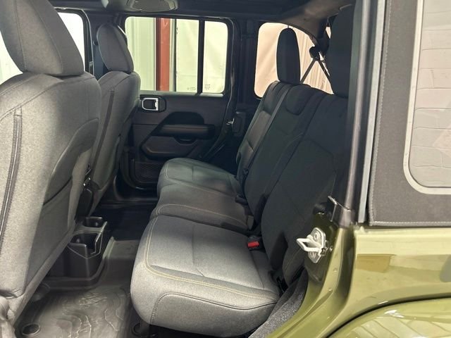 2024 Jeep Wrangler 4-Door Sahara - Photo 17