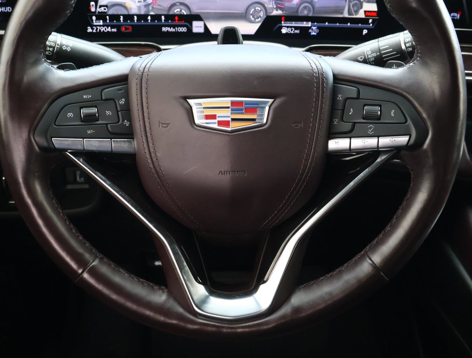 Used 2024 Crystal White Tricoat Cadillac Sport Platinum image 14