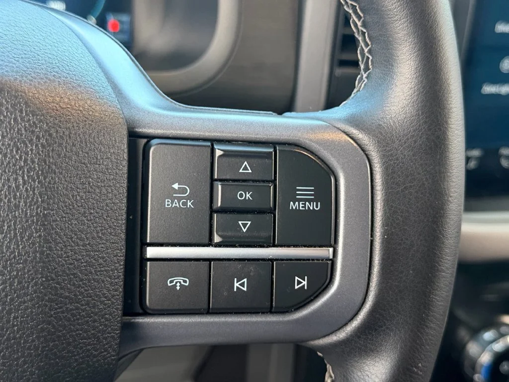 Used 2025 Black Metallic Ford XLT image 25