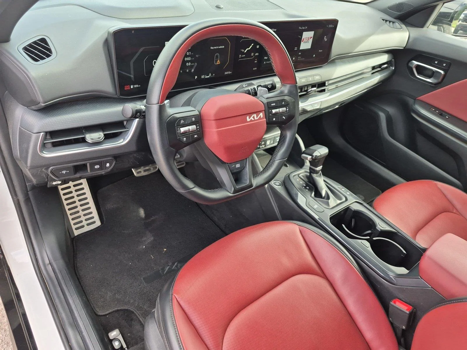 Used 2025 Snow White Pearl Kia GT-Line Turbo image 18