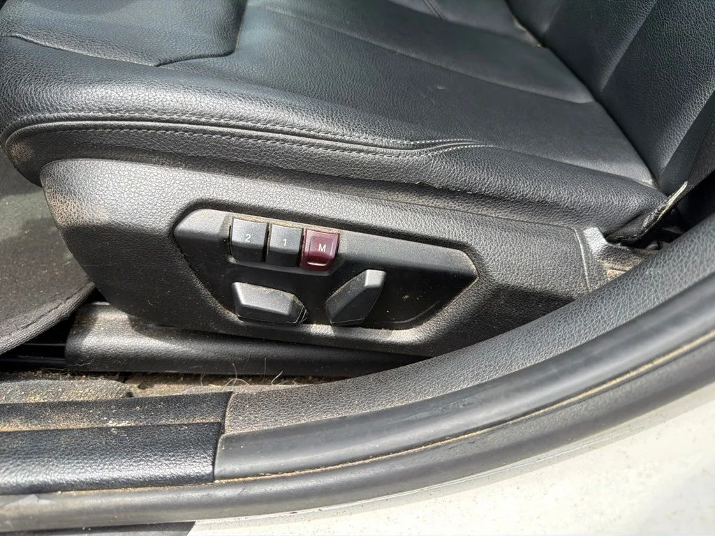 Used 2014 White BMW 328i image 11