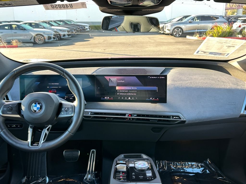 Used 2026 Red Metallic BMW xDrive45 image 34