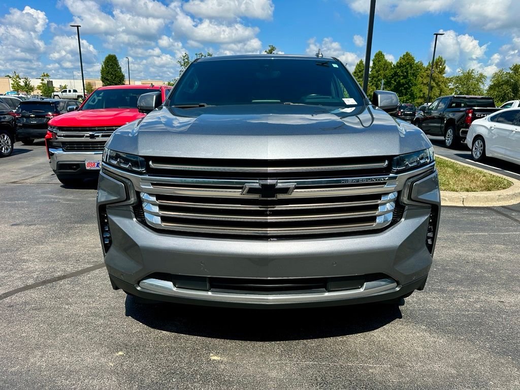 Used 2022 Gray Chevrolet High Country image 8