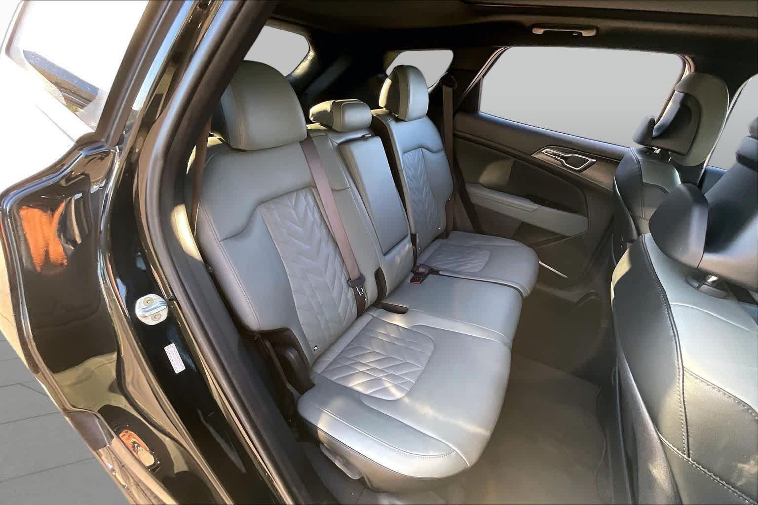 Used 2023 Ebony Black Kia X-Line image 19