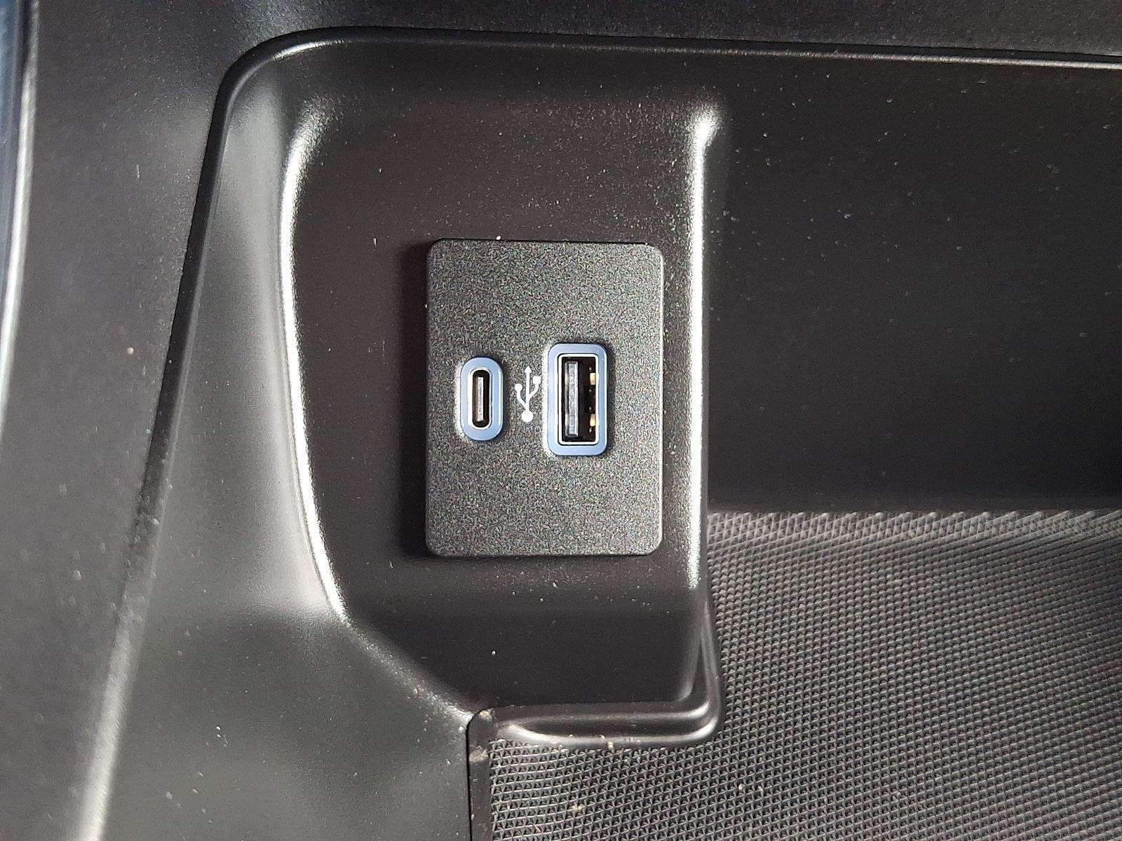 Certified Used 2022 Atlas Blue Ford XLT image 23