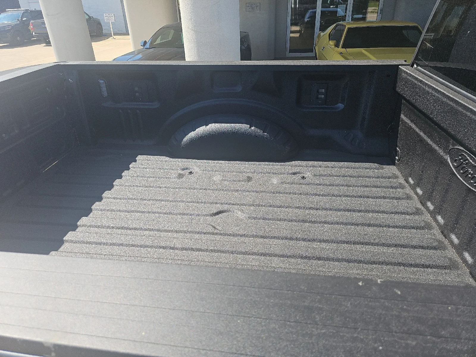 New 2026 Carbonized Gray Metallic Ford F-250® Lariat® image 12
