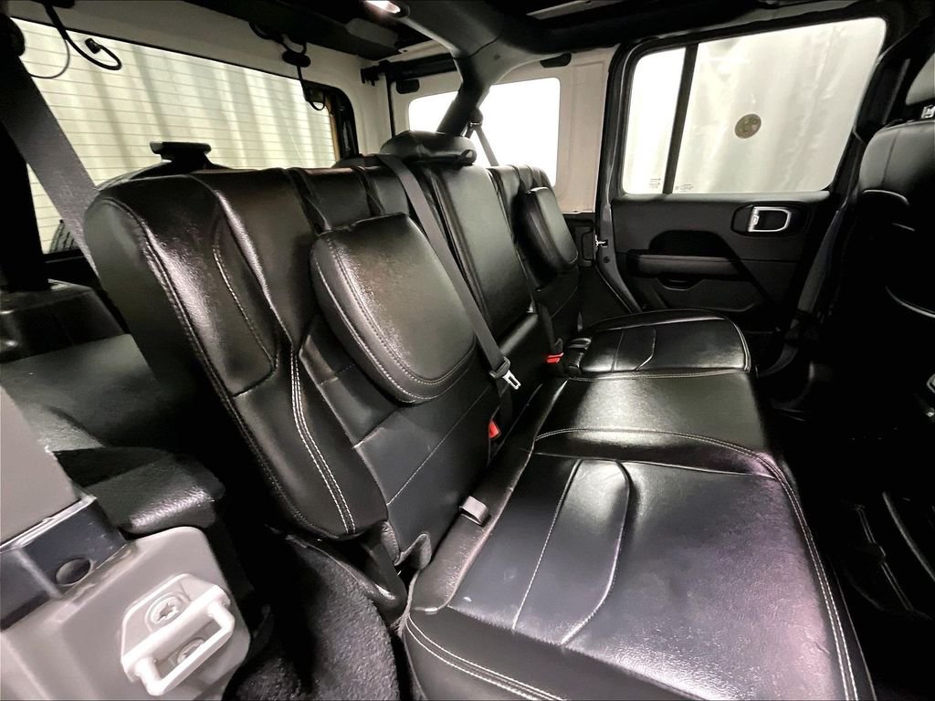 Used 2023 Gray Jeep Sahara 4xe image 16