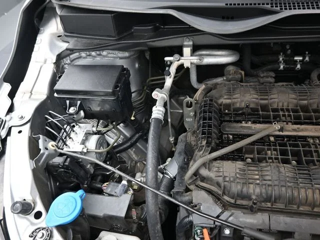 Used 2019 Silver Honda EX-L image 36