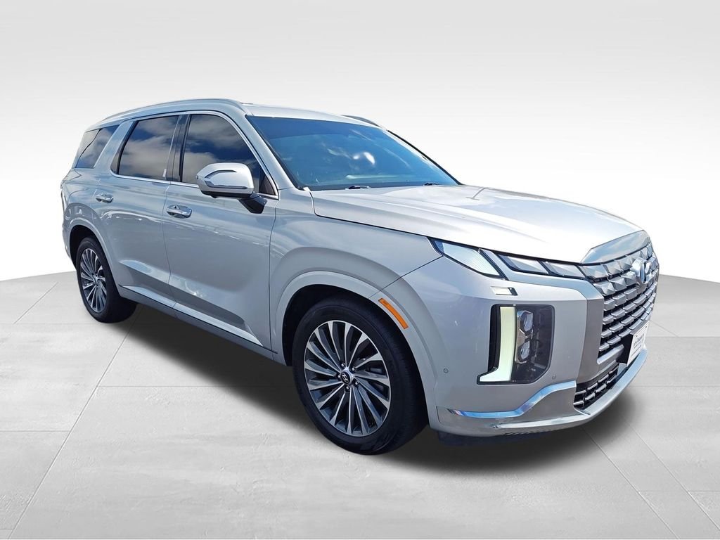 Used 2024 Silver Hyundai Calligraphy image 7