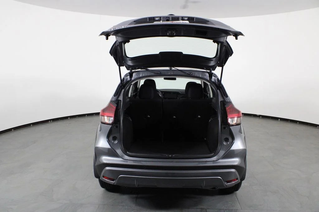 2025 Nissan KICKS PLAY Base - Photo 17