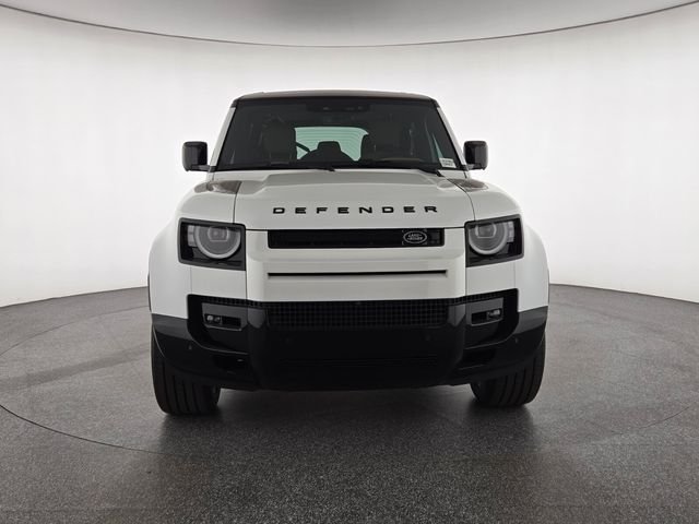 New 2026 Fuji White Land Rover X-Dynamic SE image 8
