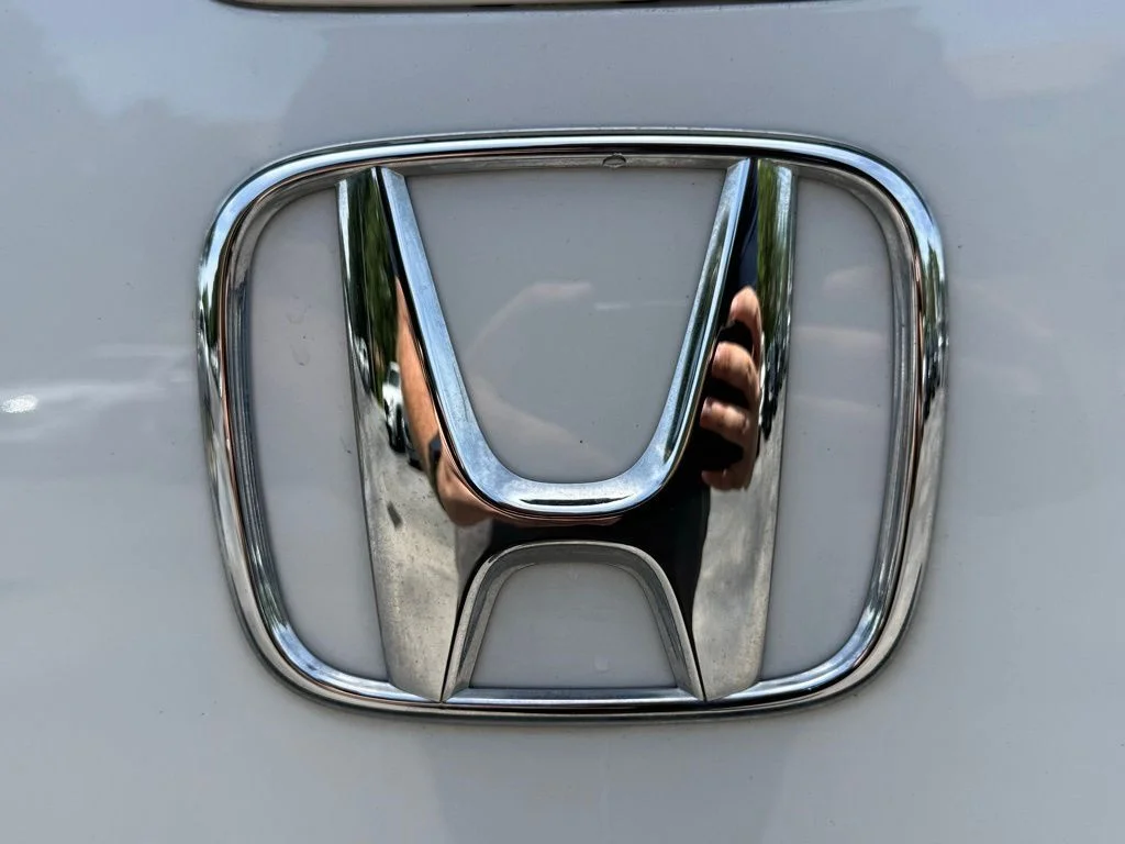 Certified Used 2022 Platinum White Pearl Honda RTL-E image 36