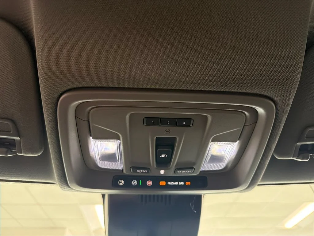 New 2026 Summit White GMC SLE image 17