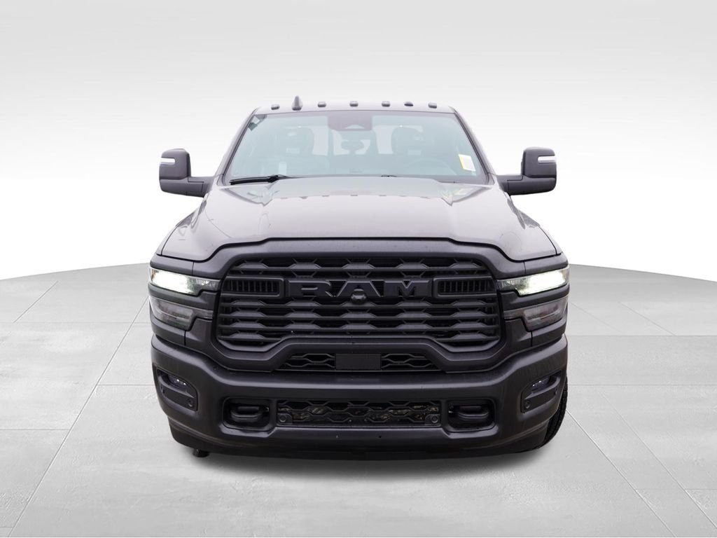 New 2026 Granite Crystal Metallic Clear-Coat Exterior Paint RAM Tradesman image 8