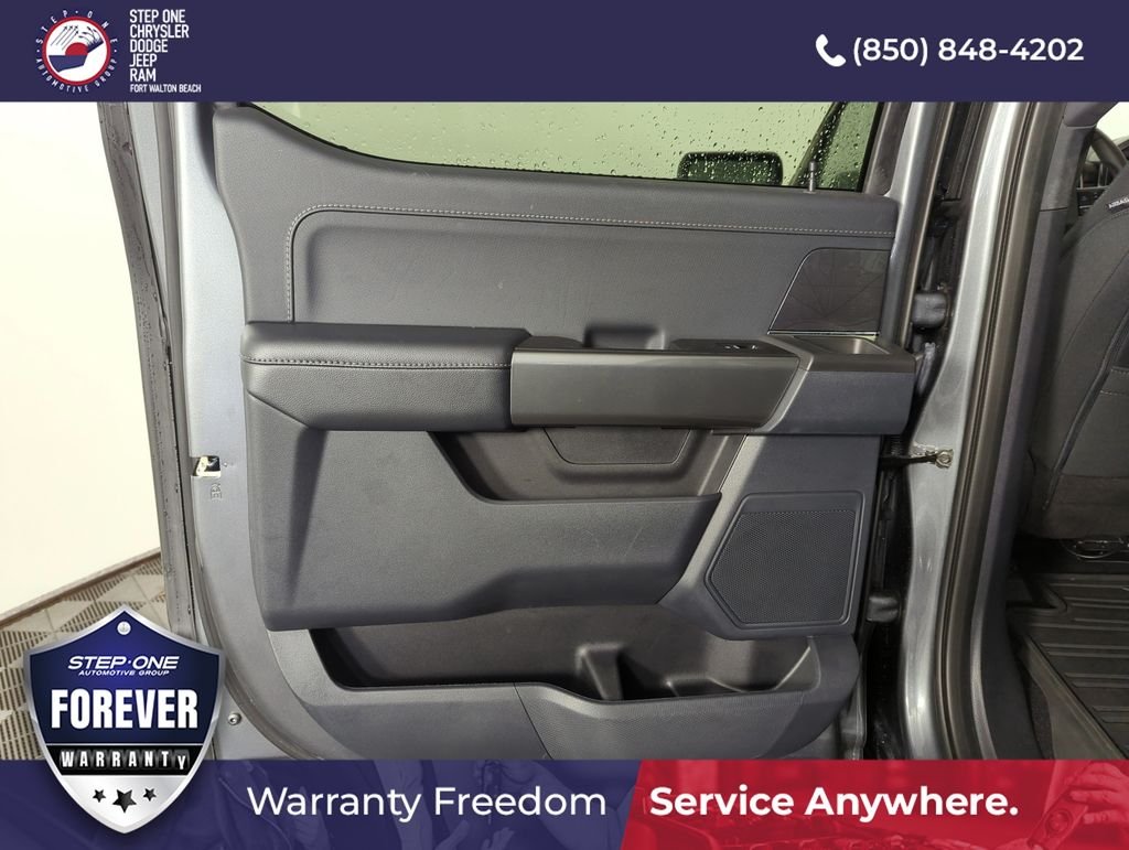 Used 2023 Gray Ford XLT image 25