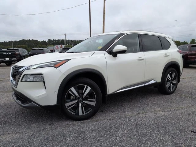 2022 Nissan Rogue SL