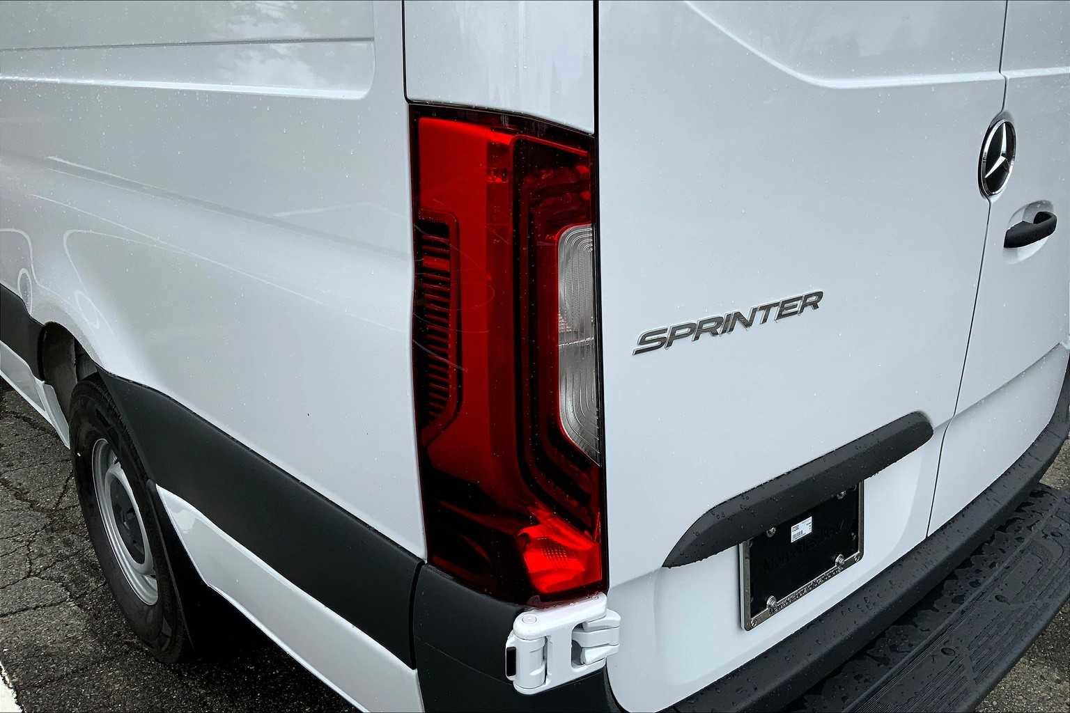 2025 Mercedes-Benz Sprinter Cargo Van Base - Photo 19