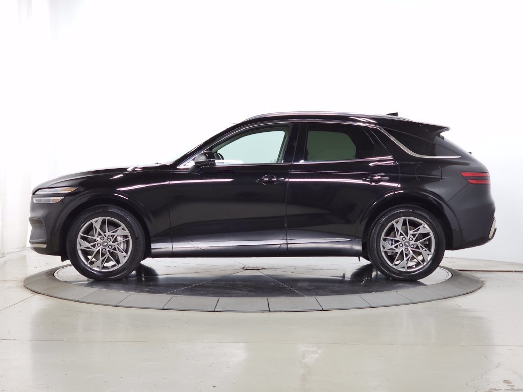 Used 2024 Black Genesis 2.5T Advanced image 2