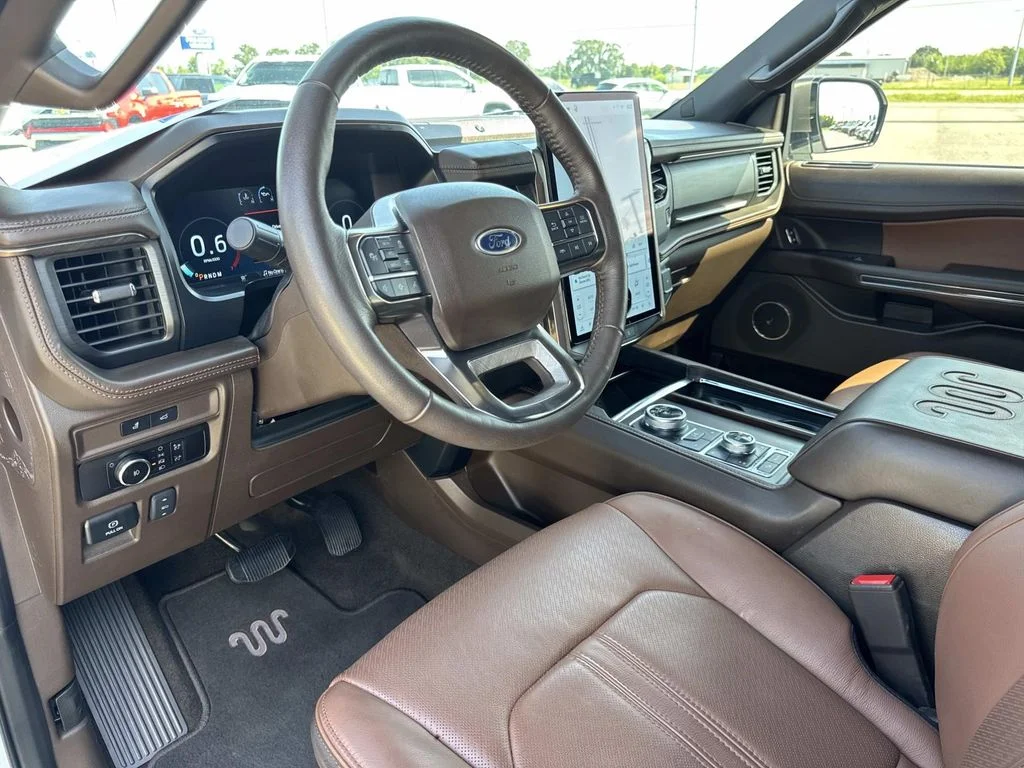 Certified Used 2023 Star White Ford King Ranch image 18