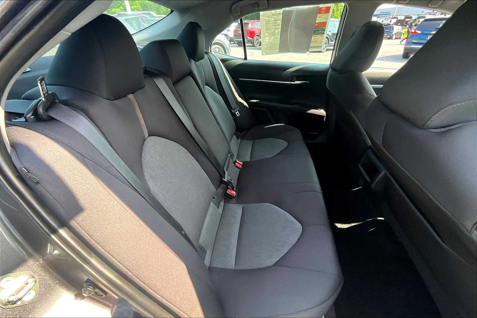 Used 2019 Predawn Gray Mica Toyota LE image 18