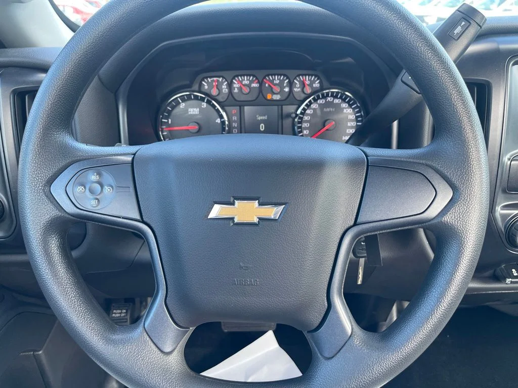 Used 2024 Summit White Chevrolet 1WT image 12