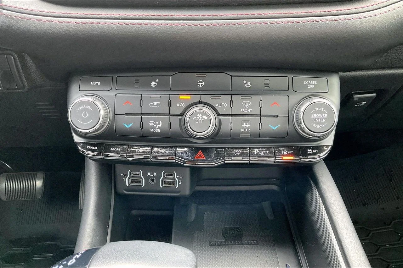 Certified Used 2021 Blue Dodge R/T image 19