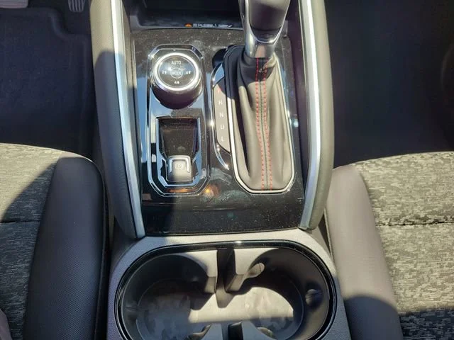 2026 Chevrolet Colorado Z71 - Photo 32