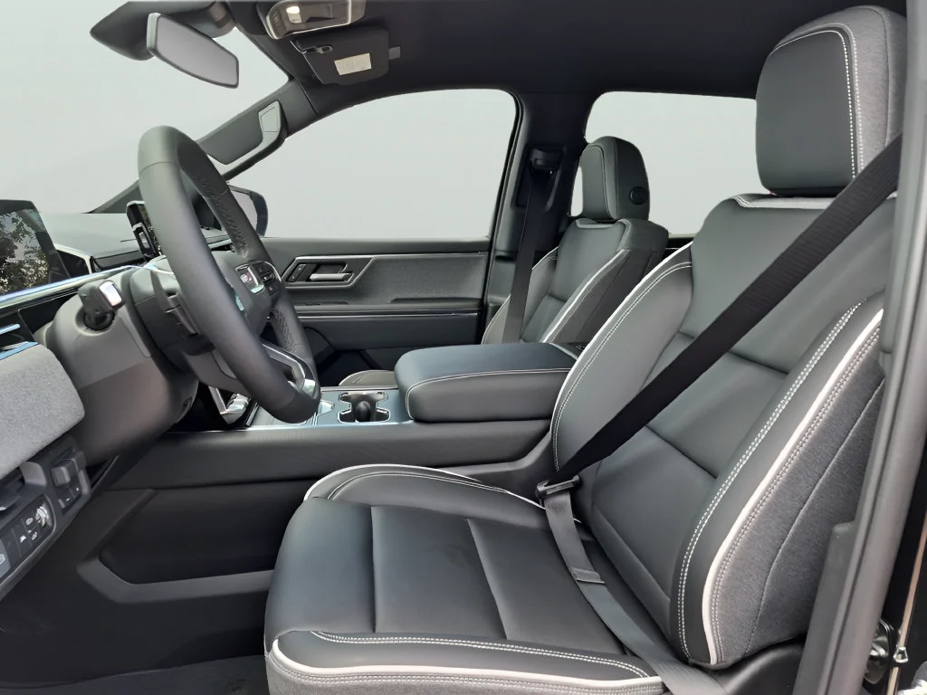 New 2026 GMC Sierra EV Elevation Standard Range, photo 17