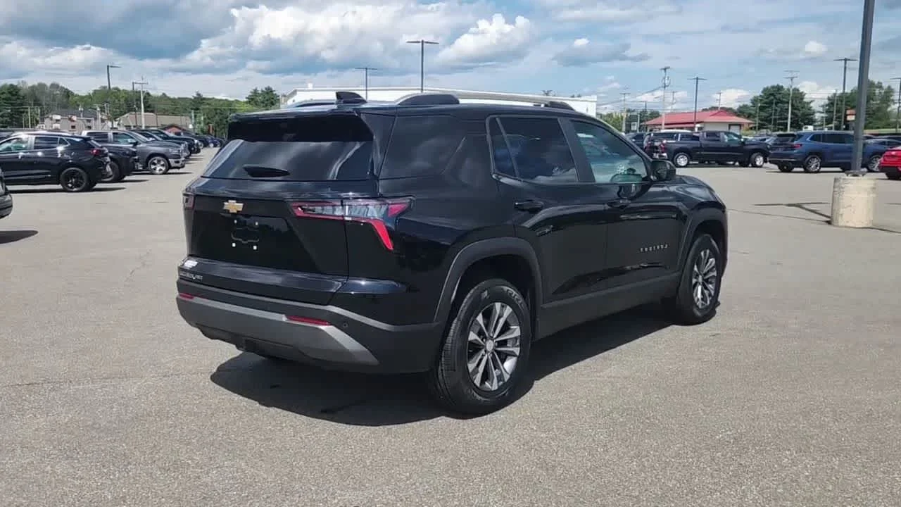 Used 2025 Mosaic Black Metallic Chevrolet AWD LT image 8