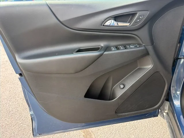 Used 2024 Lakeshore Blue Metallic Chevrolet LT image 17