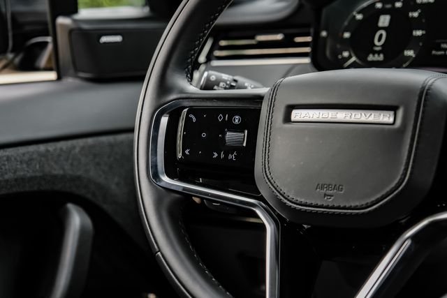 Used 2025 Black Land Rover SE image 20
