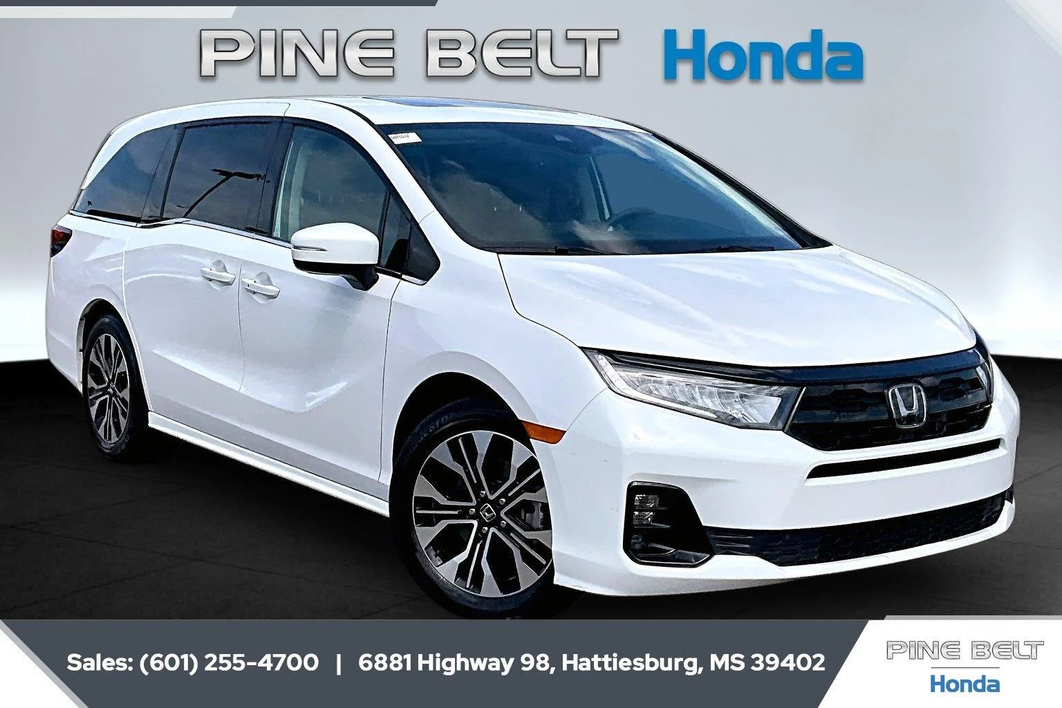Used 2025 Platinum White Pearl Honda Elite image 1