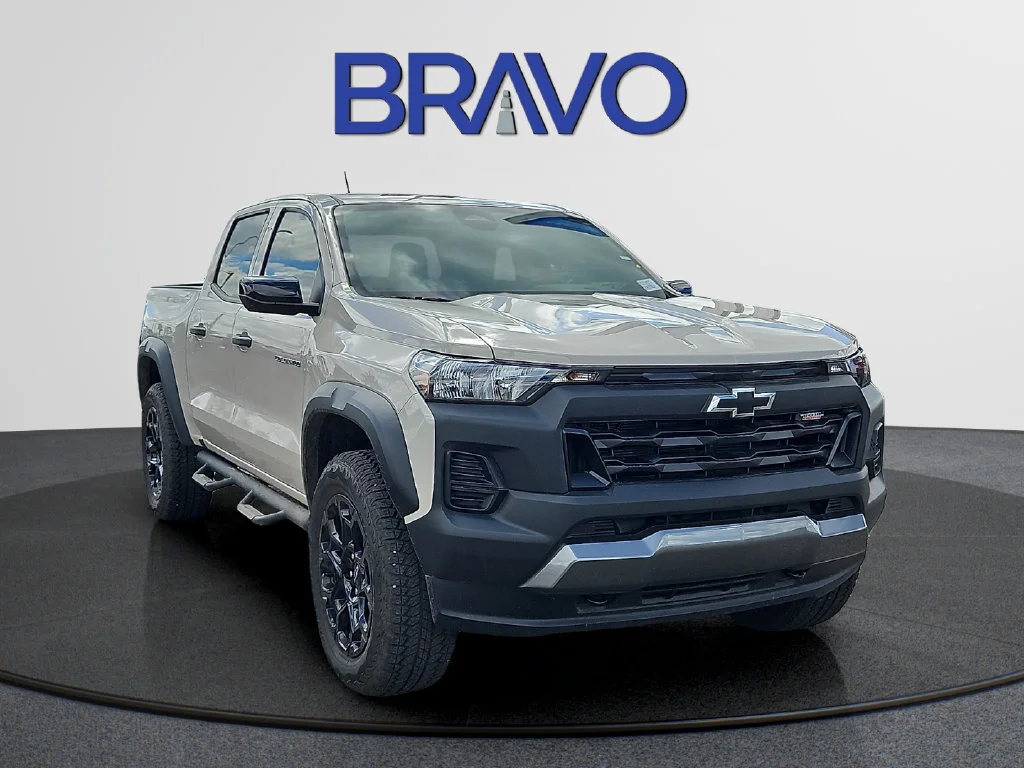 Used 2026 White Sands Chevrolet Trail Boss image 6