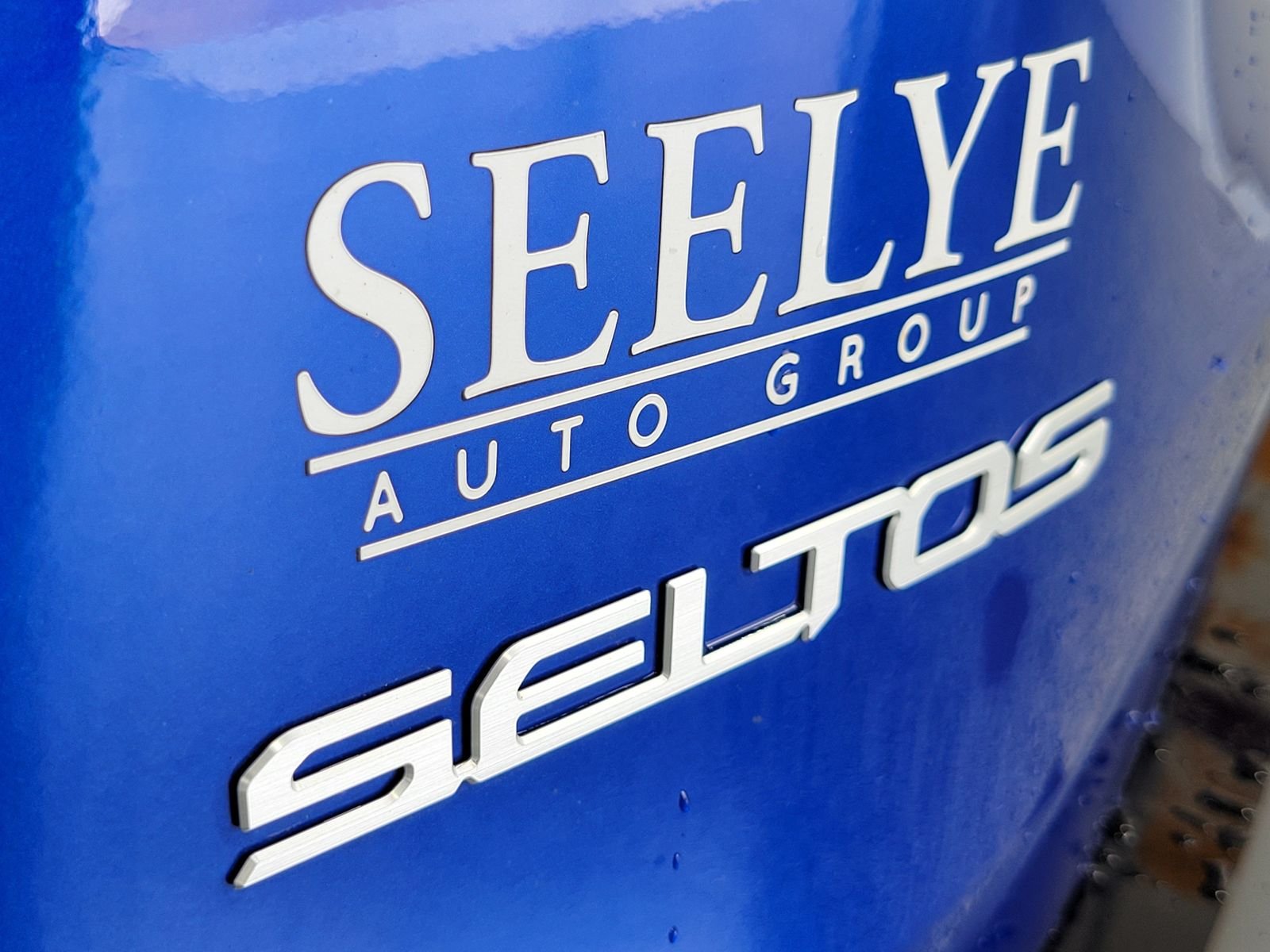Used 2025 Blue Kia S image 31