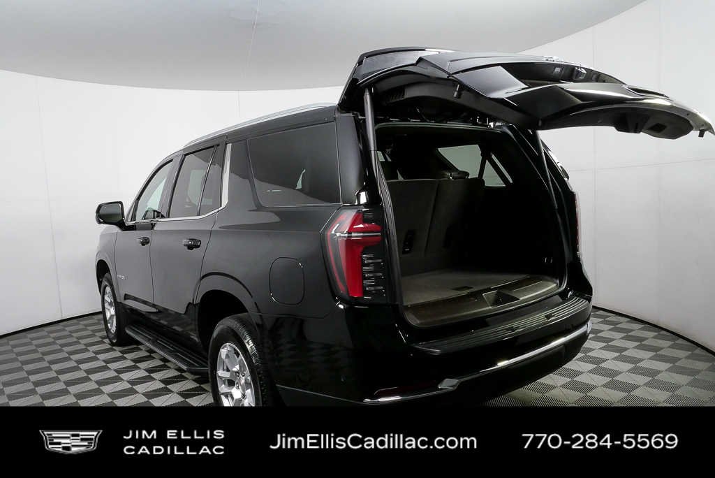 Used 2025 Black Chevrolet LT image 33