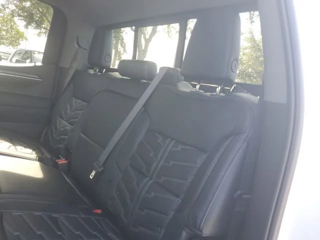 2025 Chevrolet Silverado 1500 RST - Photo 9