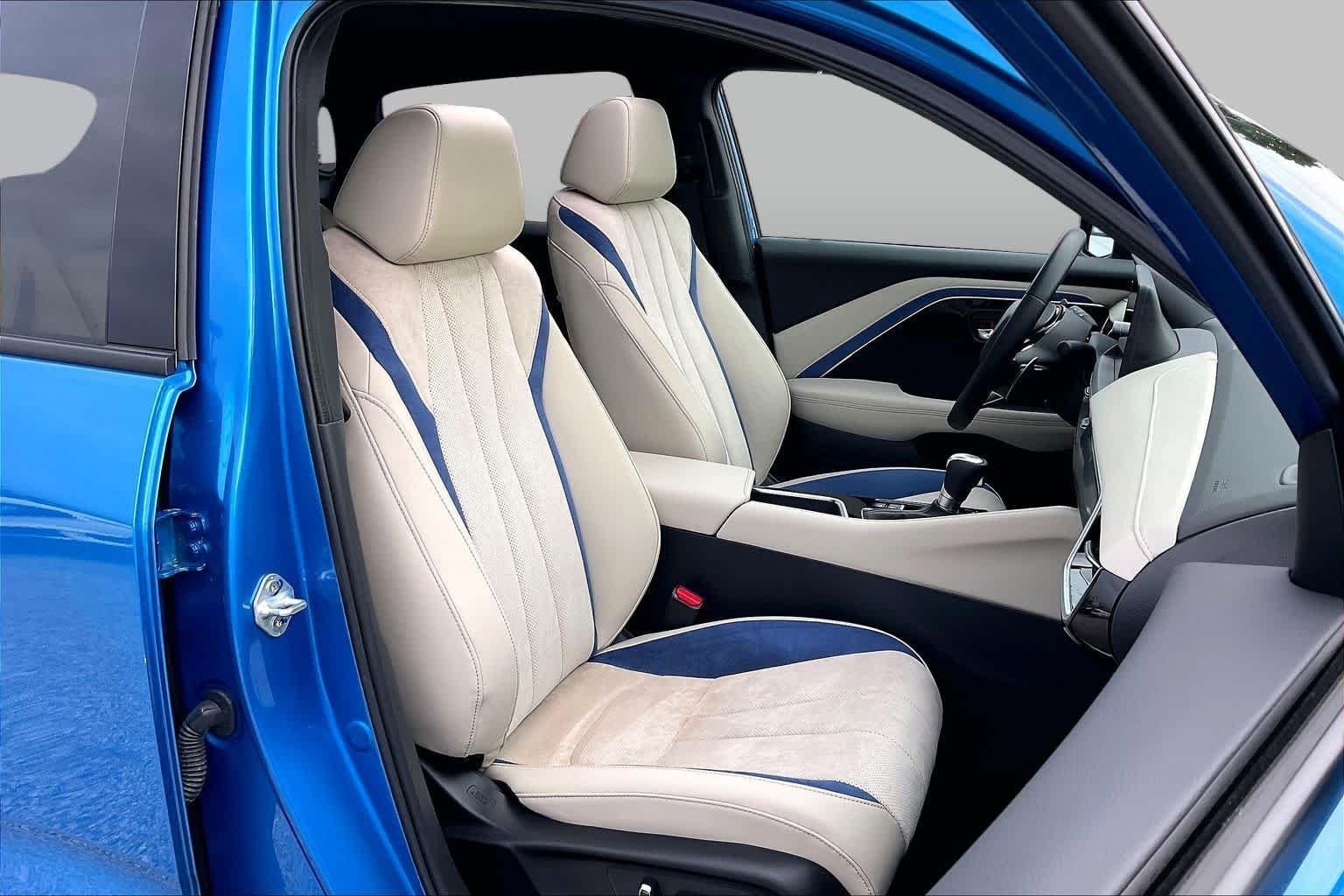 Certified Used 2026 Dbl Apex Blue Pearl Ii Acura A-Spec AWD image 9