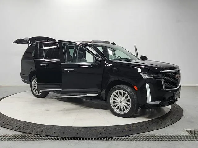 2023 Cadillac Escalade ESV Premium Luxury - Photo 9