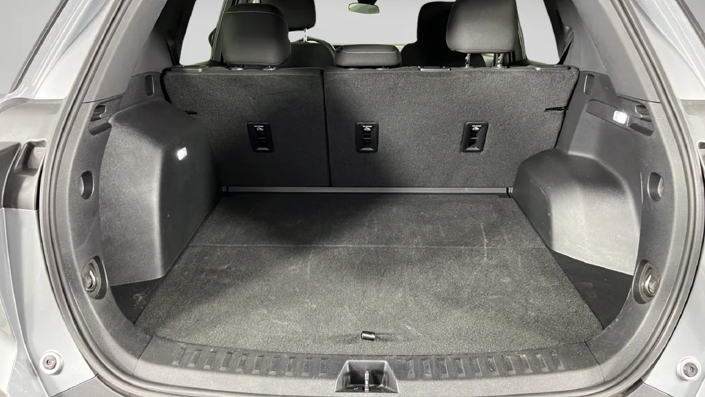 Used 2025 Gray Chevrolet LT image 35