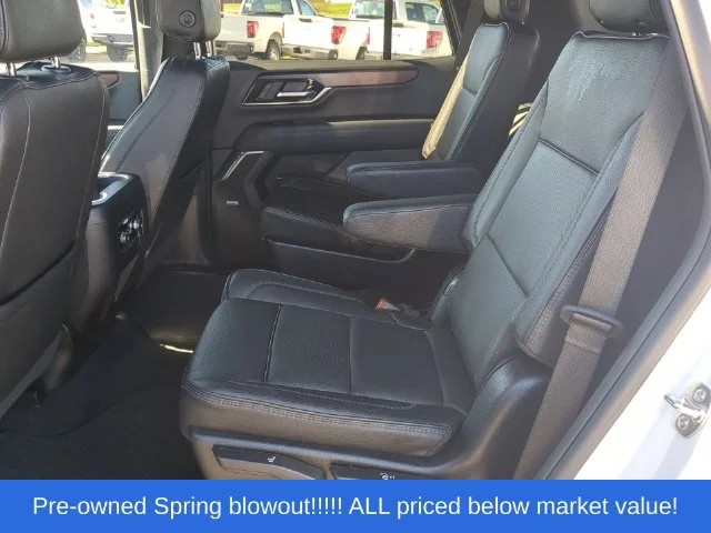 Used 2025 White GMC Denali image 37