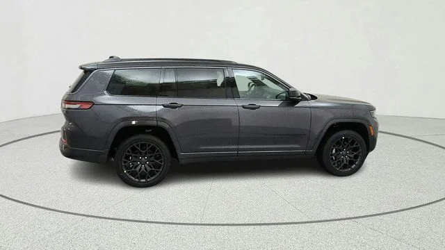 New 2026 Baltic Gray Metallic Clear-Coat Exterior Paint Jeep Summit image 10