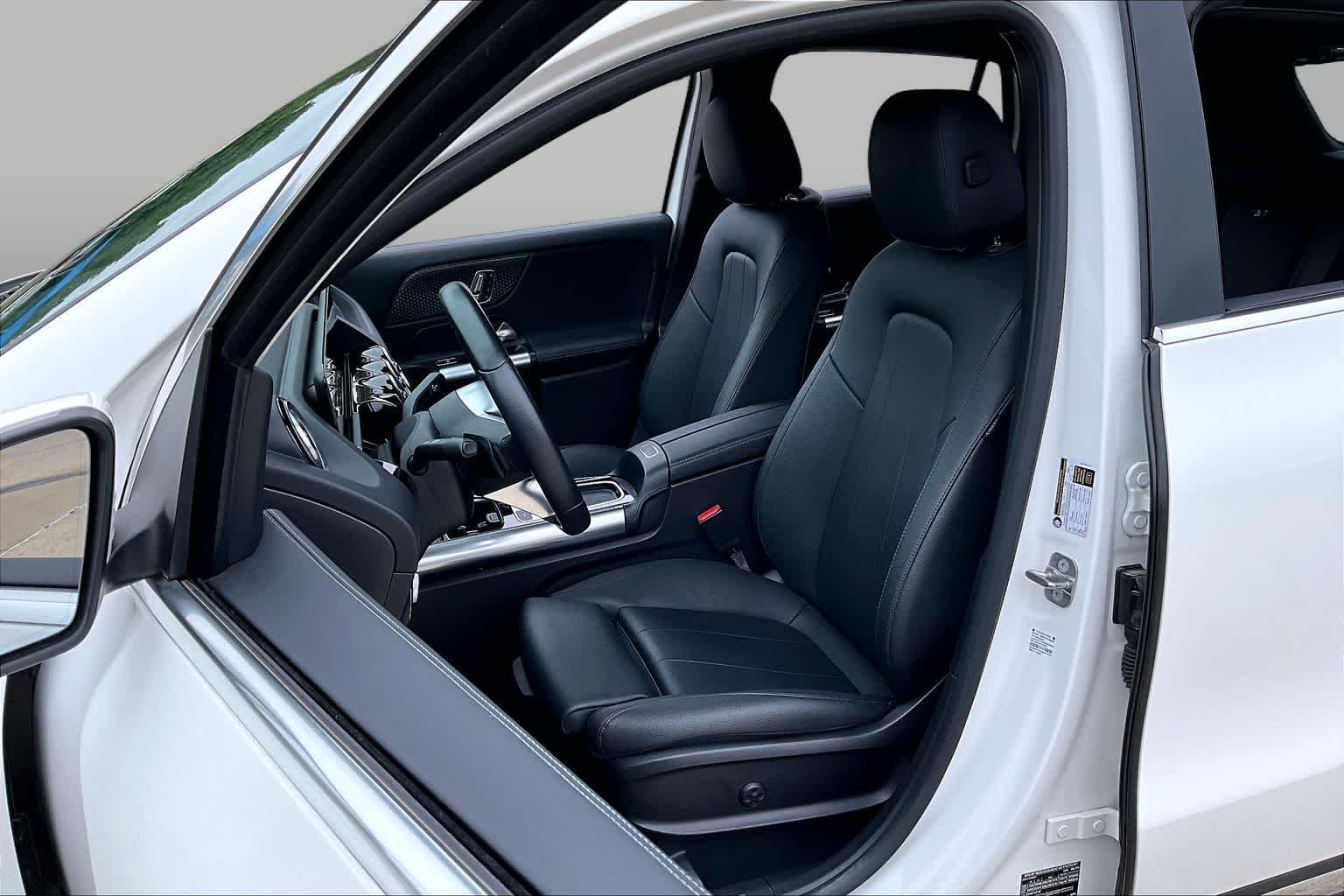 Pre-Owned 2025 Mercedes-Benz GLA 250