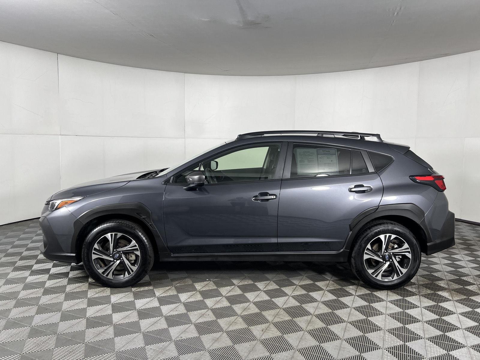Used 2025 Magnetite Gray Metallic Subaru Premium image 18