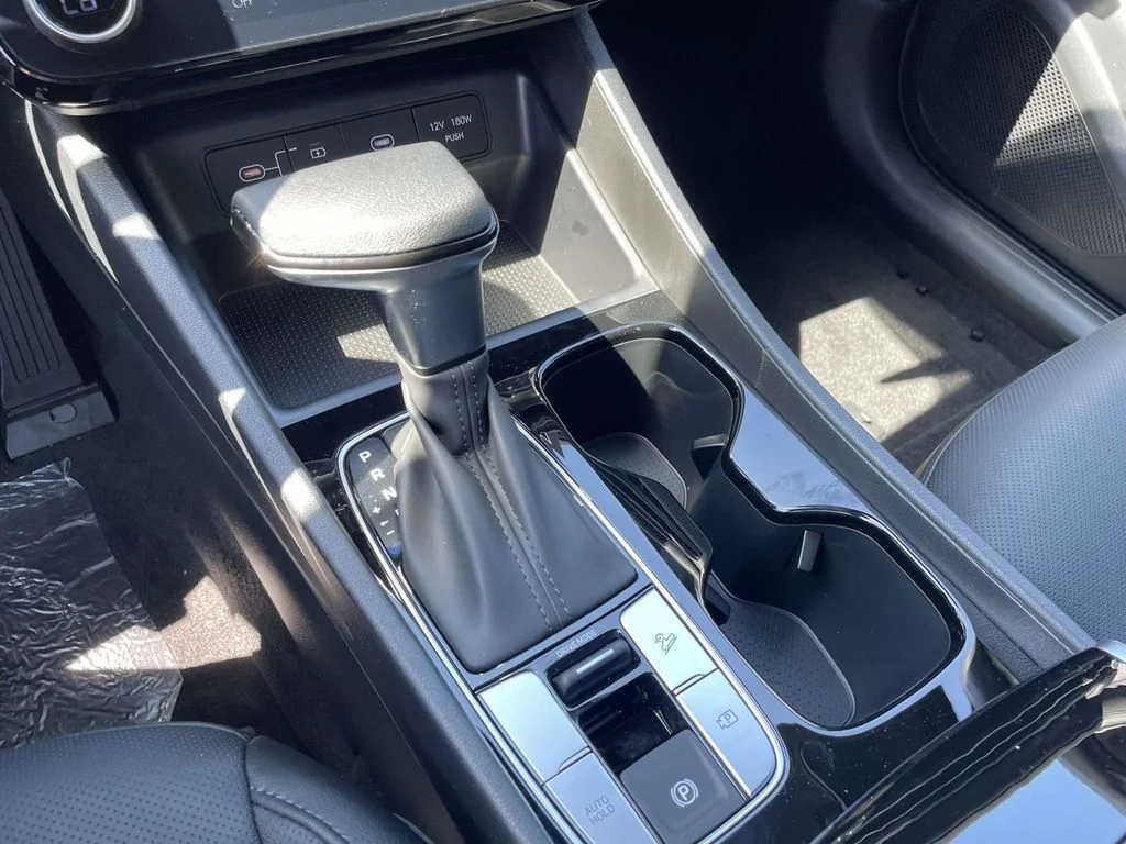 New 2026 White Hyundai SEL image 16