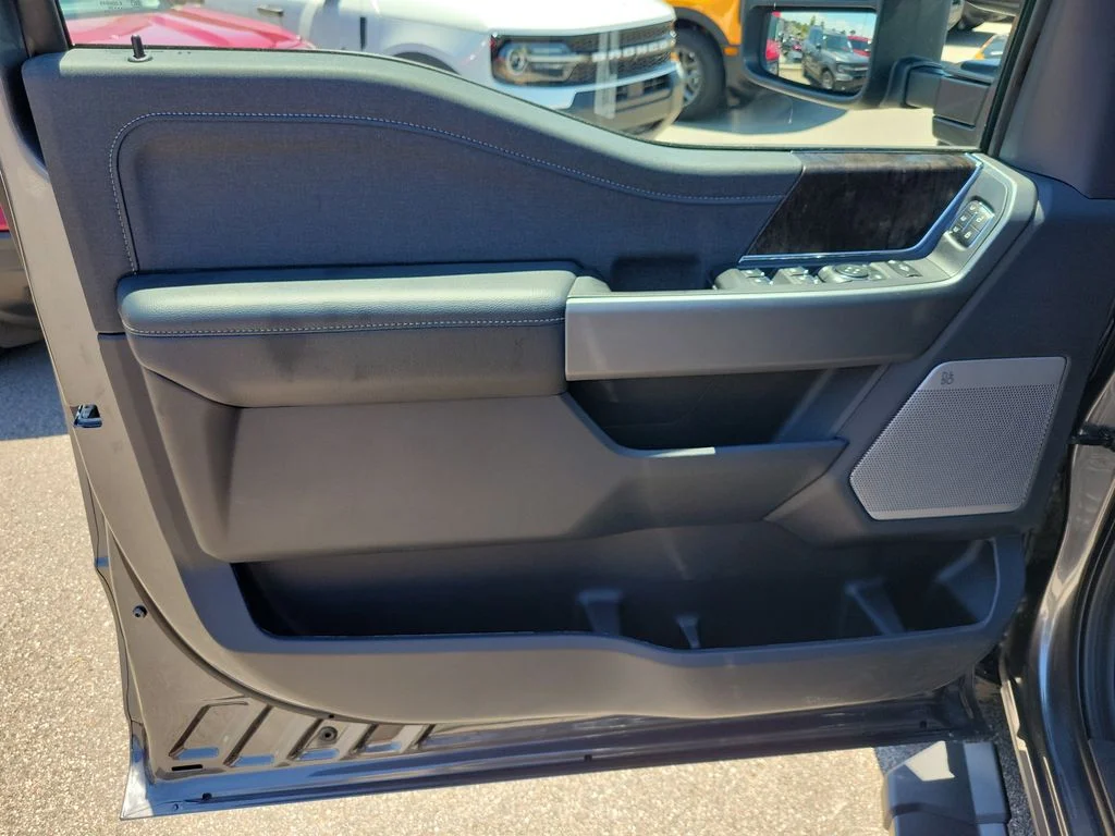 New 2026 Carbonized Gray Metallic Ford F-250® Lariat® image 14