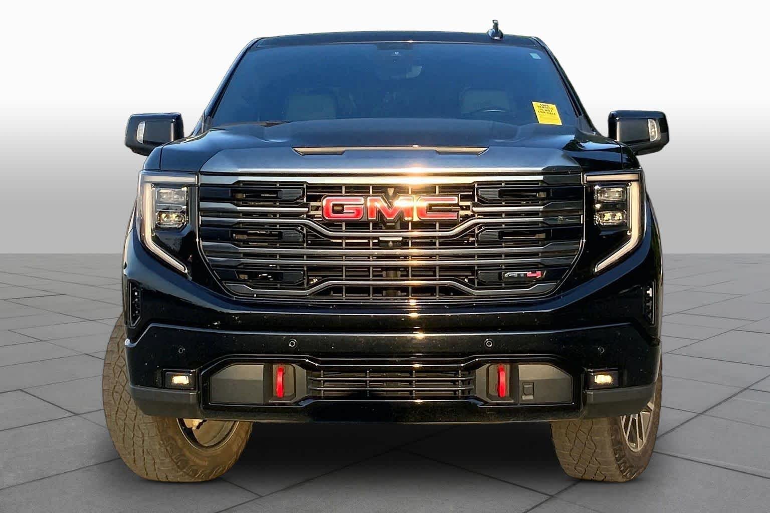 Used 2023 Onyx Black GMC AT4 image 4