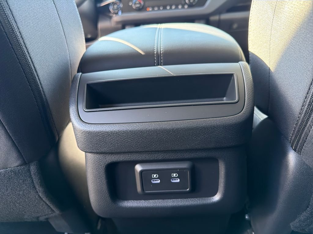 New 2026 Nissan Pathfinder SV 4D Sport Utility