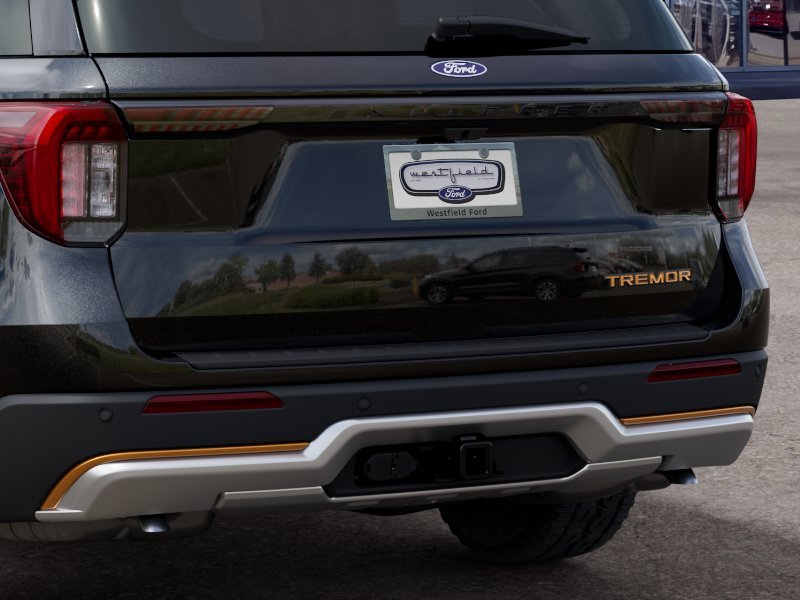 New 2027 Agate Black Metallic Ford Tremor® image 46