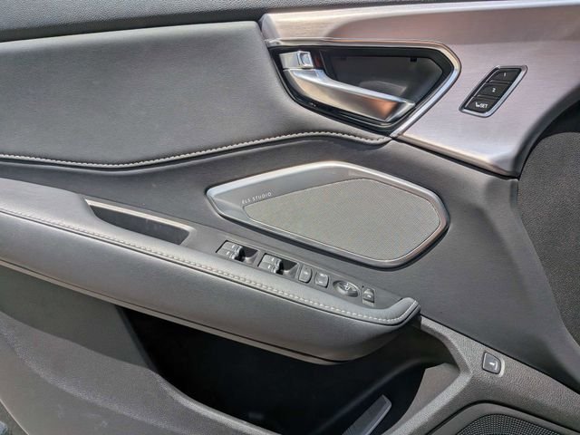 Used 2023 Majestic Black Pearl Acura Technology Package image 28